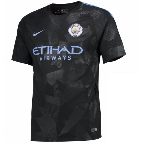 2017-18-sasong-Manchester-City-Tredje-Troja-har-meddelats